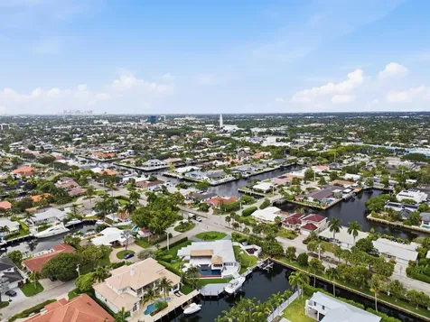 5900 Bayview Drive Fort Lauderdale FL 33308