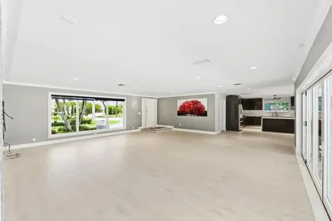 5900 Bayview Drive Fort Lauderdale FL 33308
