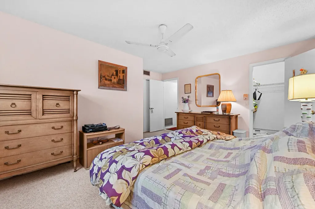 2615 NE 3rd Court Boynton Beach FL 33435