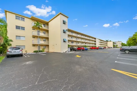 2615 NE 3rd Court Boynton Beach FL 33435