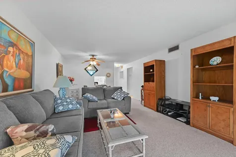 2615 NE 3rd Court Boynton Beach FL 33435