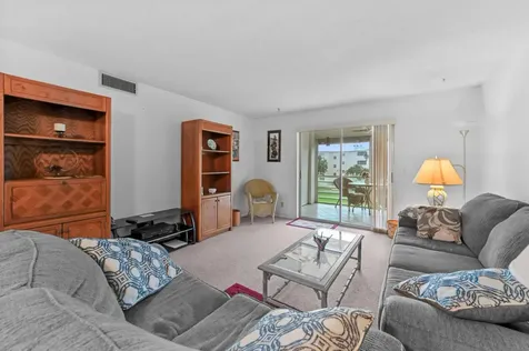 2615 NE 3rd Court Boynton Beach FL 33435