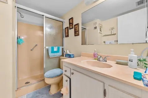 2615 NE 3rd Court Boynton Beach FL 33435
