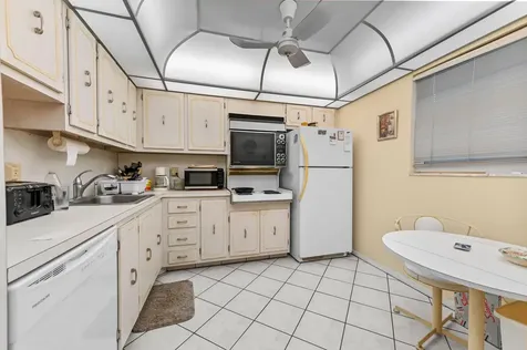 2615 NE 3rd Court Boynton Beach FL 33435