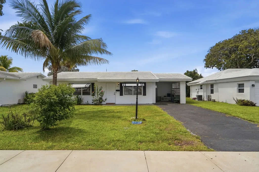 220 Leisure Boulevard Pompano Beach FL 33064