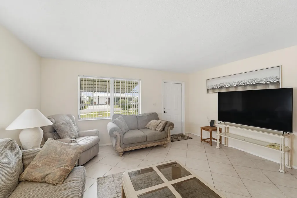 220 Leisure Boulevard Pompano Beach FL 33064