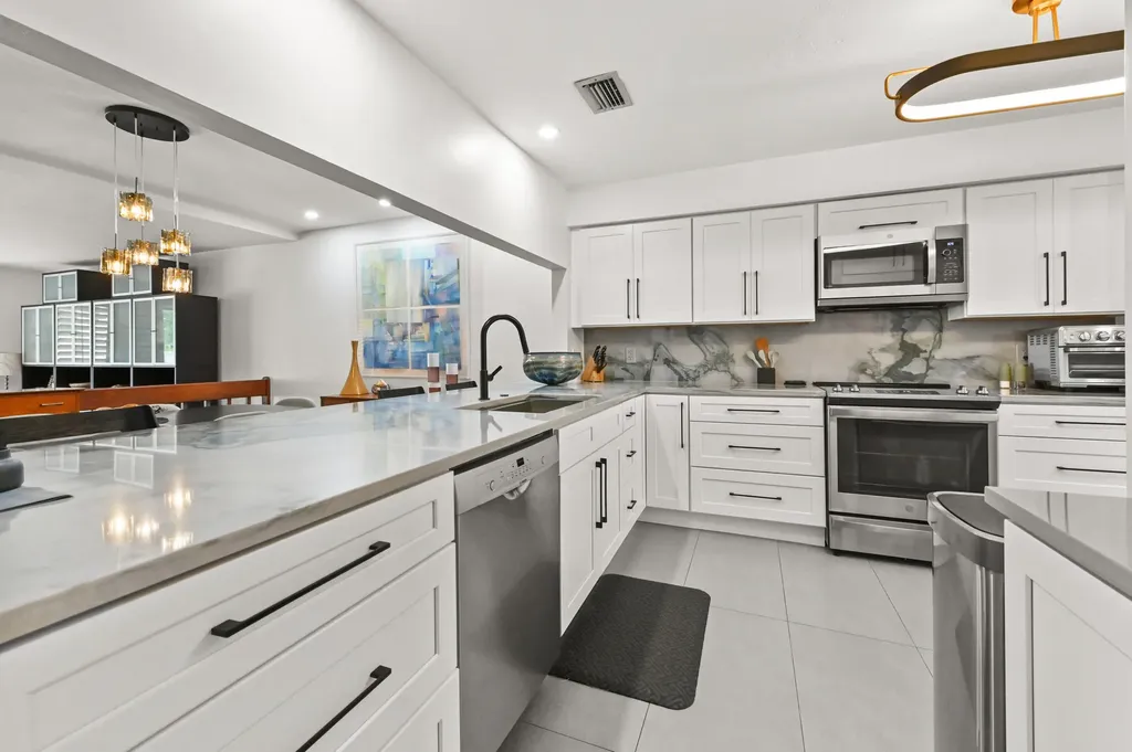 3543 S Ocean Boulevard South Palm Beach FL 33480