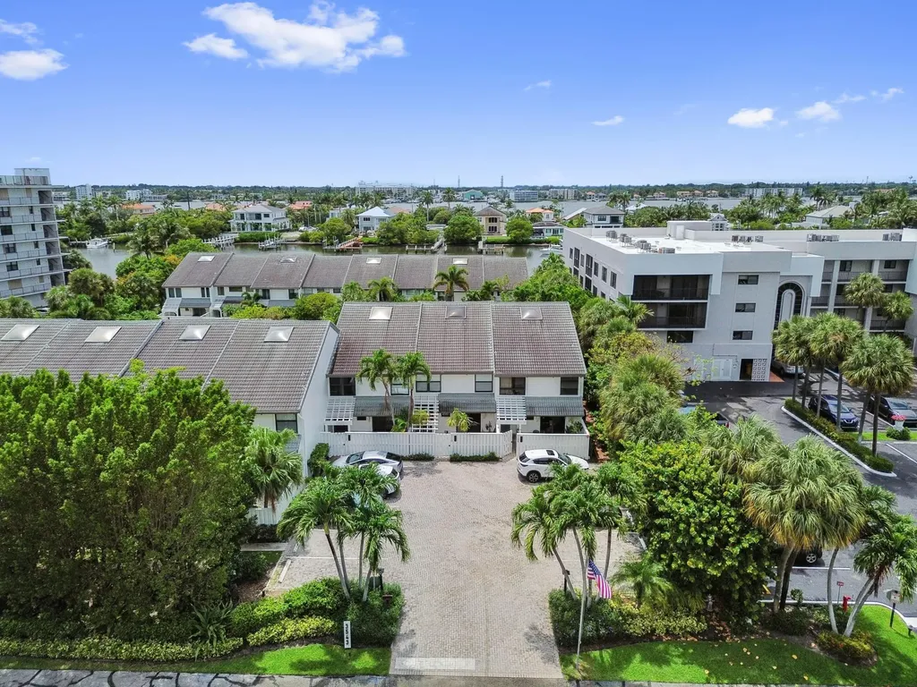 3543 S Ocean Boulevard South Palm Beach FL 33480