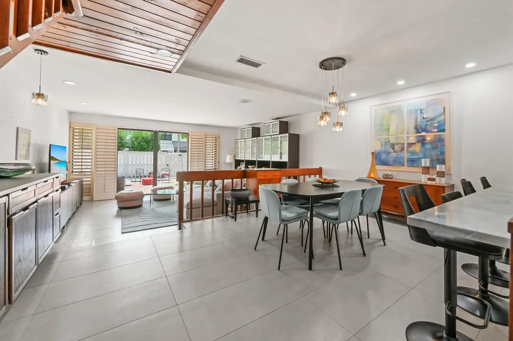 3543 S Ocean Boulevard South Palm Beach FL 33480