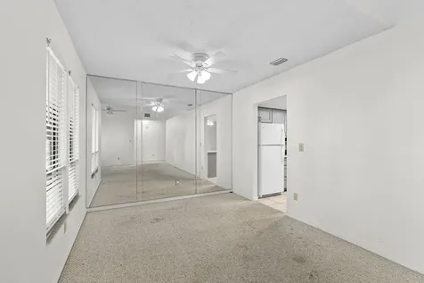 975 4th Lane Vero Beach FL 32962