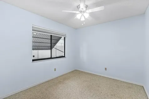 975 4th Lane Vero Beach FL 32962