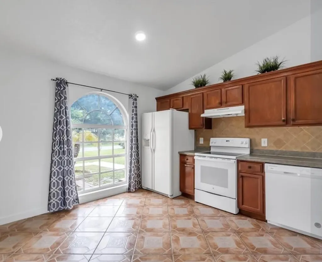34 Bradford Court Kissimmee FL 34758