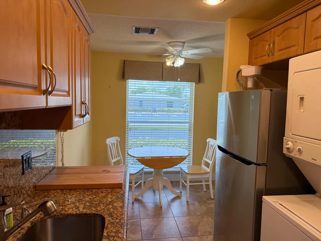 2521 Pansey Lane Delray Beach FL 33445