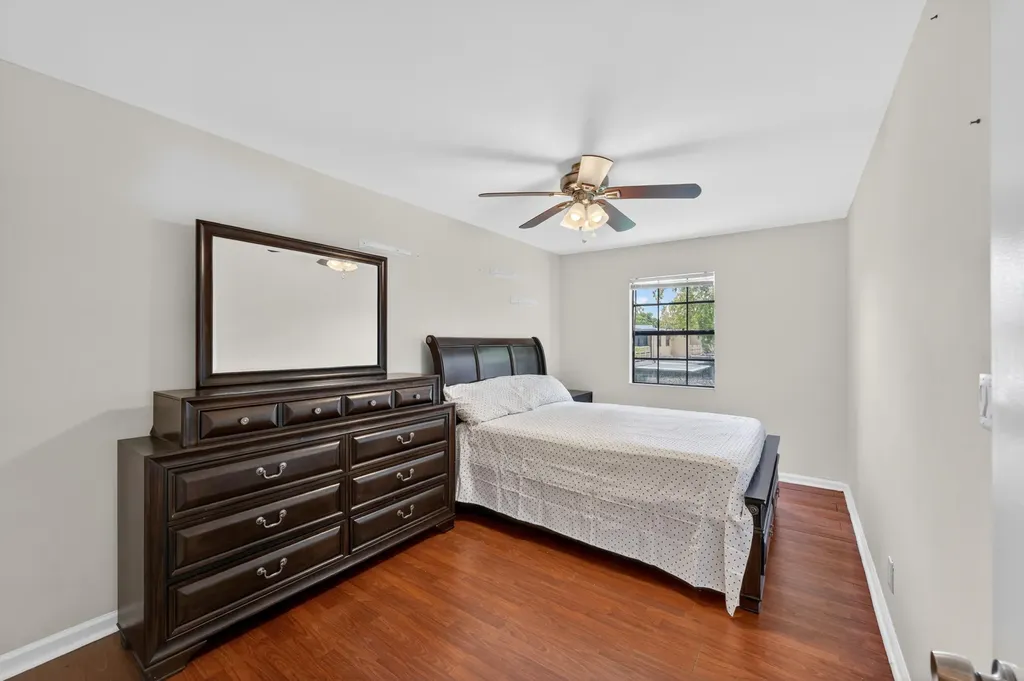 9409 NW 42nd Street Sunrise FL 33351