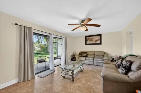 9409 NW 42nd Street Sunrise FL 33351