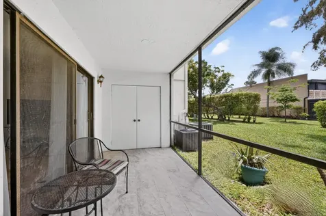 9409 NW 42nd Street Sunrise FL 33351