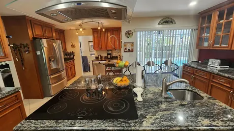 6522 NW 1st Street Margate FL 33063