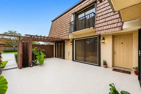 2005 20th Lane Greenacres FL 33463