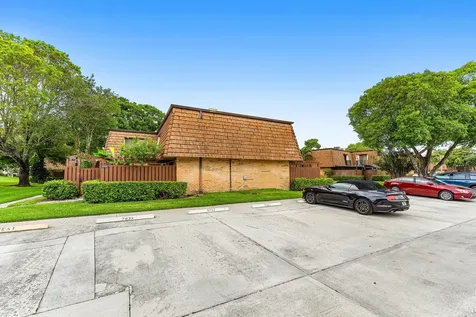 2005 20th Lane Greenacres FL 33463