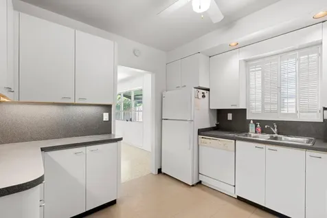 1725 N Lakeside Drive Lake Worth Beach FL 33460