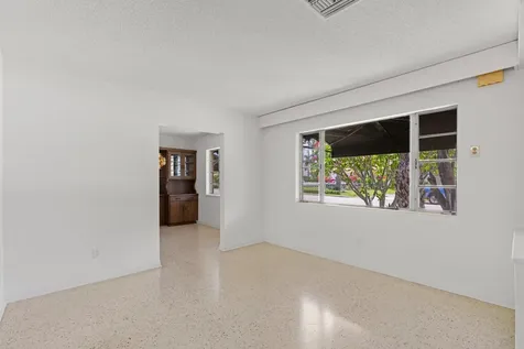 1725 N Lakeside Drive Lake Worth Beach FL 33460