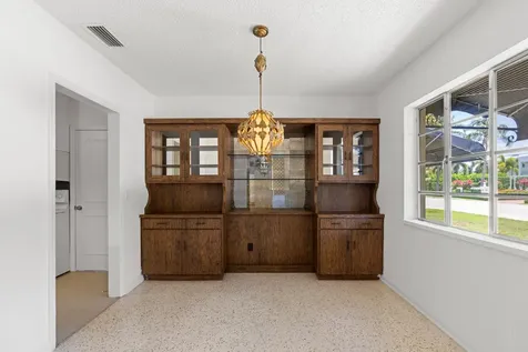 1725 N Lakeside Drive Lake Worth Beach FL 33460