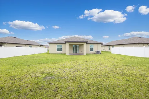 988 Bent Creek Drive Fort Pierce FL 34947