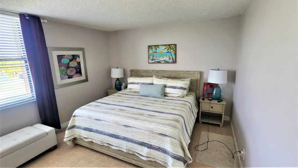 450 Egret Circle Delray Beach FL 33444
