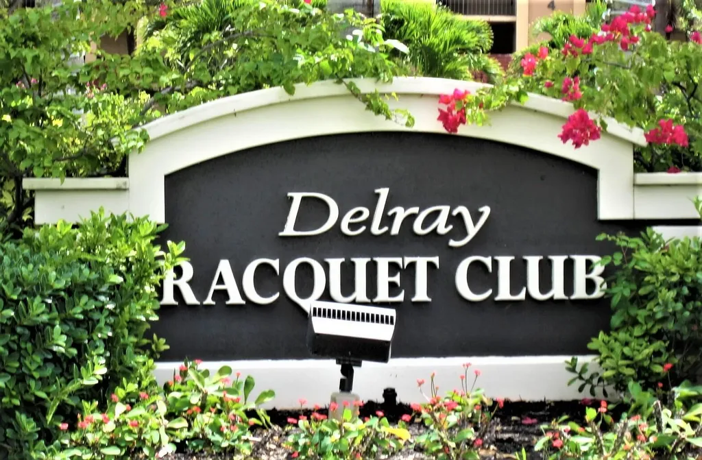 450 Egret Circle Delray Beach FL 33444
