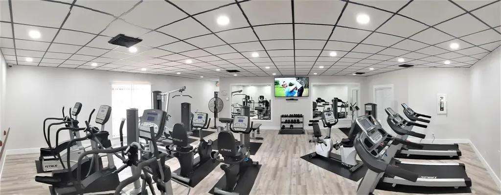 450 Egret Circle Delray Beach FL 33444