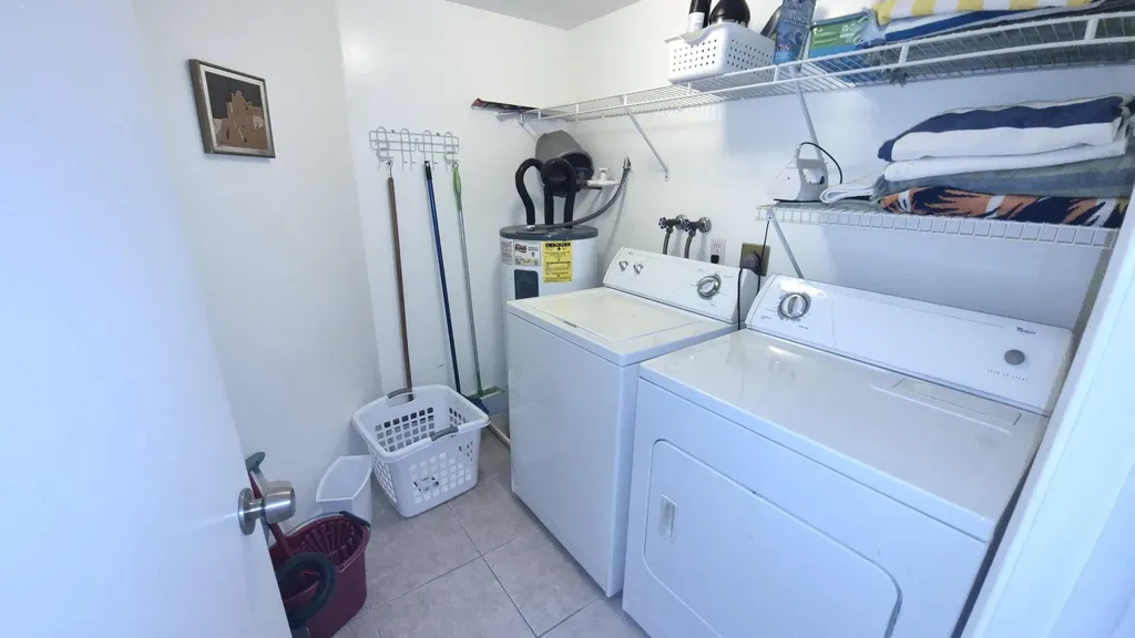 450 Egret Circle Delray Beach FL 33444