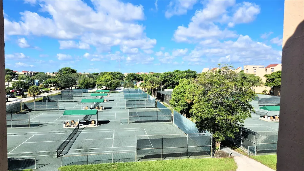 450 Egret Circle Delray Beach FL 33444