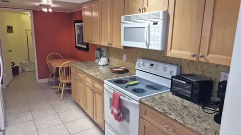 450 Egret Circle Delray Beach FL 33444