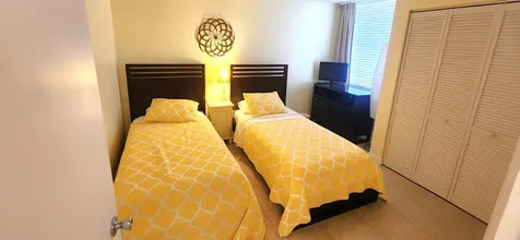 450 Egret Circle Delray Beach FL 33444