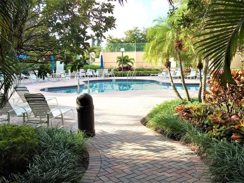 450 Egret Circle Delray Beach FL 33444