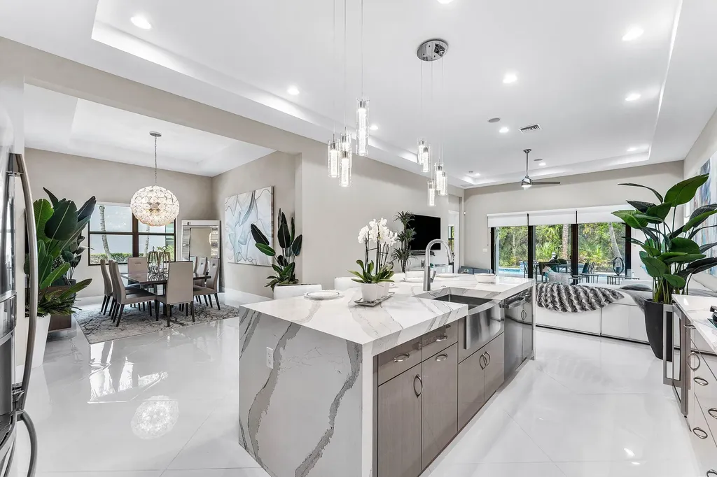 13042 Artisan Circle Palm Beach Gardens FL 33418