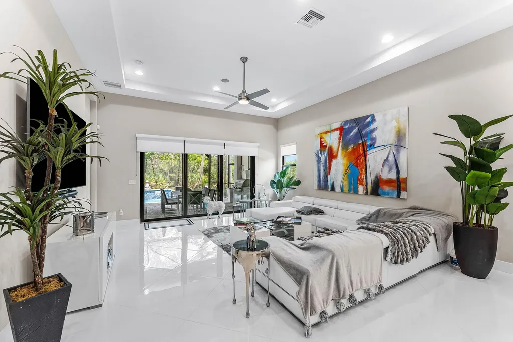 13042 Artisan Circle Palm Beach Gardens FL 33418