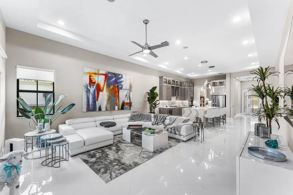 13042 Artisan Circle Palm Beach Gardens FL 33418