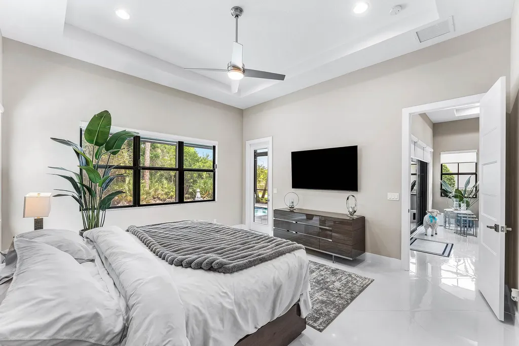 13042 Artisan Circle Palm Beach Gardens FL 33418