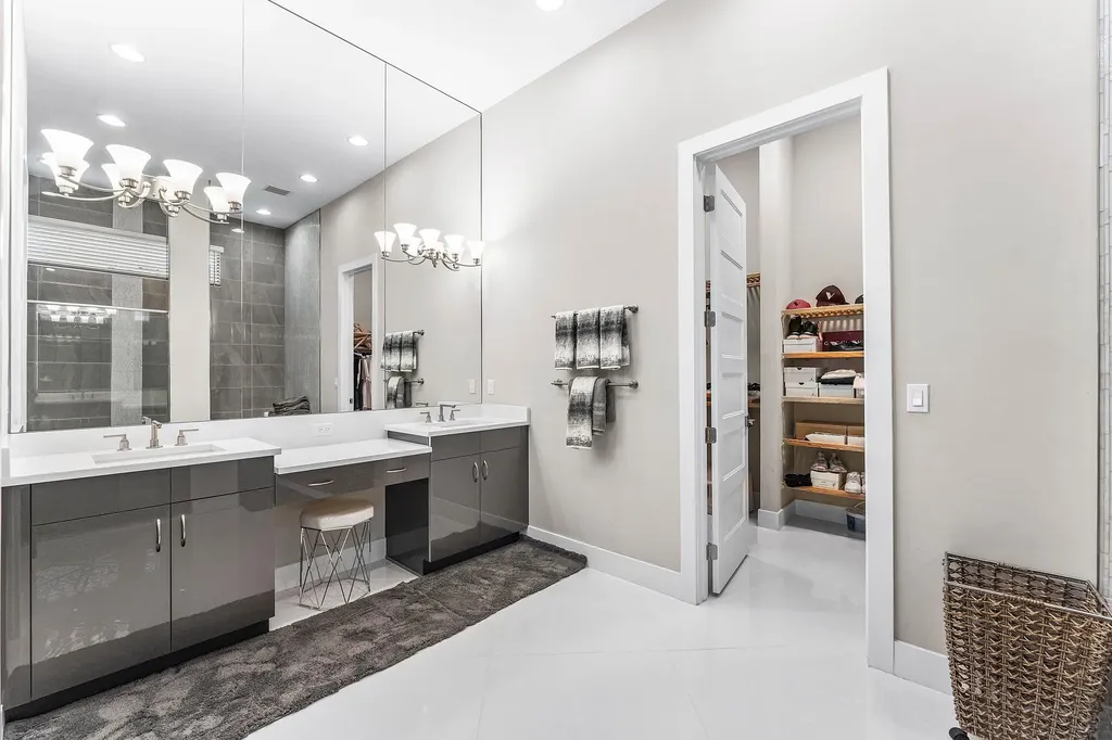 13042 Artisan Circle Palm Beach Gardens FL 33418