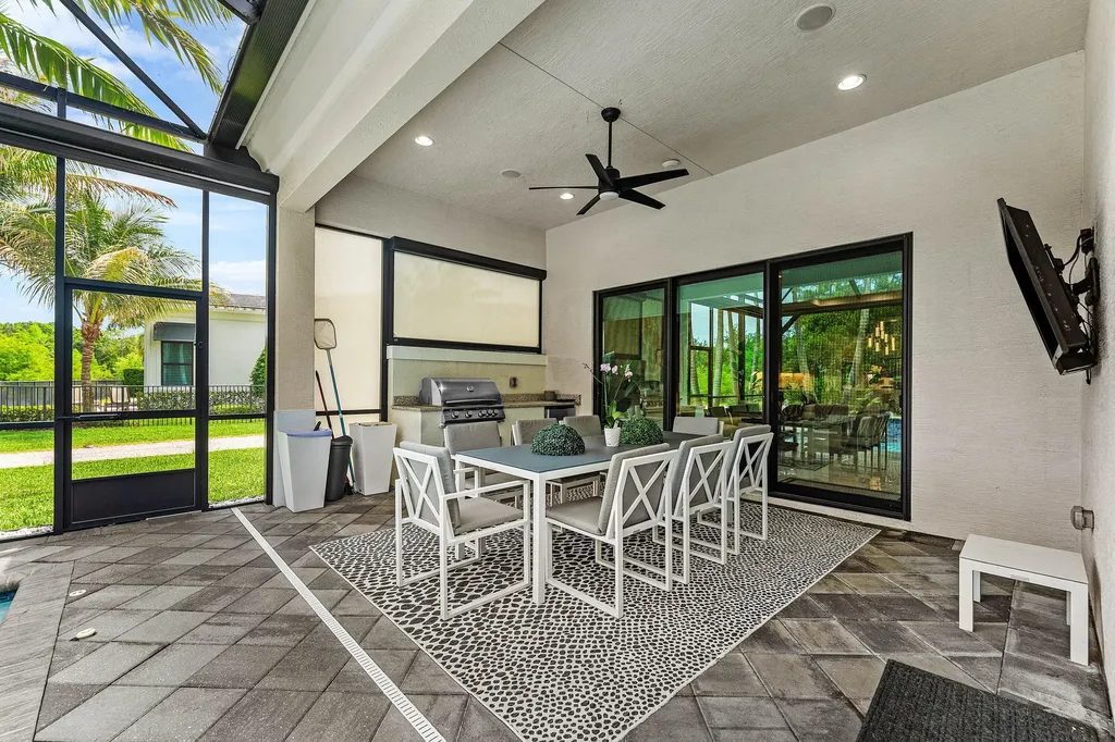 13042 Artisan Circle Palm Beach Gardens FL 33418