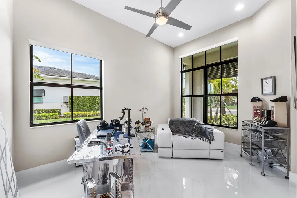 13042 Artisan Circle Palm Beach Gardens FL 33418