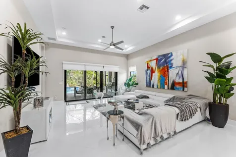 13042 Artisan Circle Palm Beach Gardens FL 33418