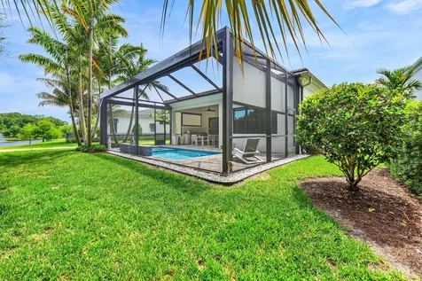 13042 Artisan Circle Palm Beach Gardens FL 33418