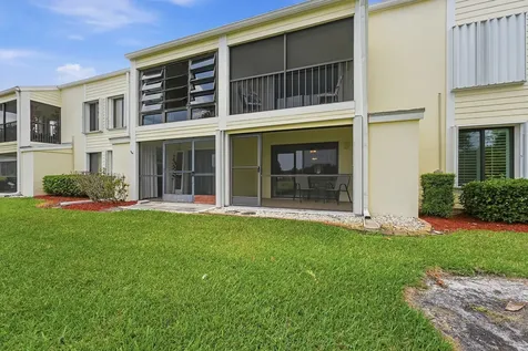 4300 Gator Trace Drive Fort Pierce FL 34982