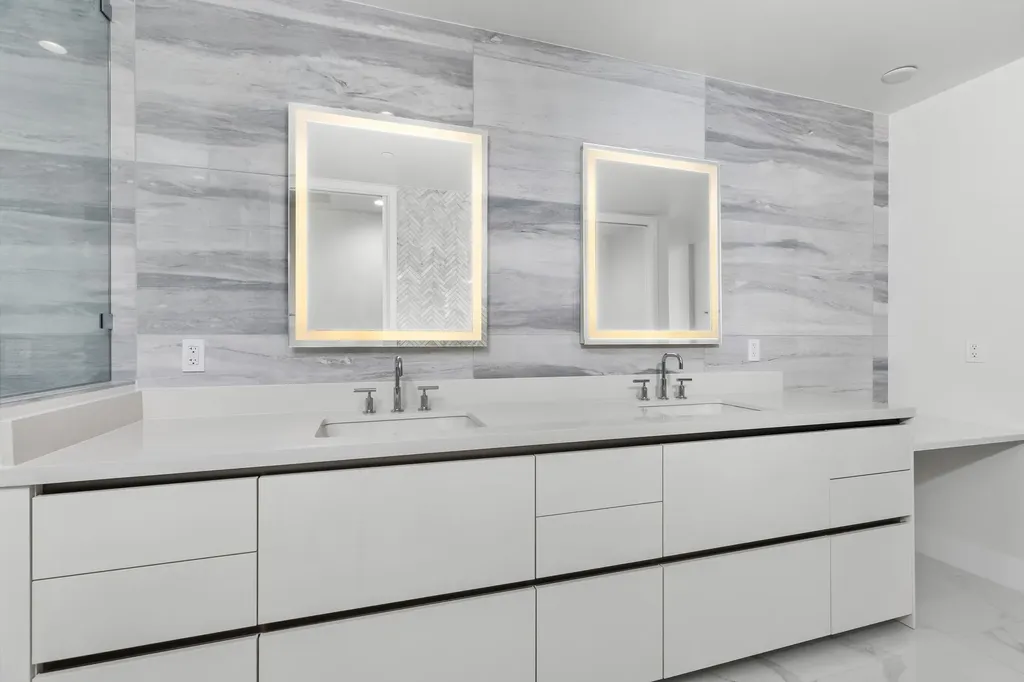 495 E Royal Palm Road Boca Raton FL 33432