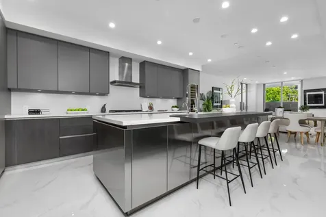 495 E Royal Palm Road Boca Raton FL 33432