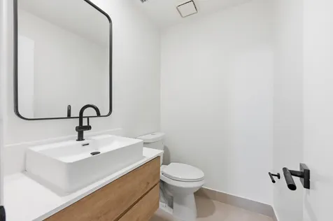 7710 NW 87th Avenue Tamarac FL 33321