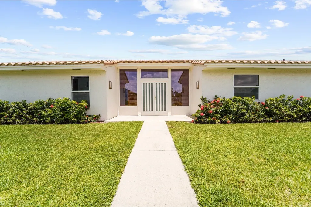 5066 NW 3rd Avenue Boca Raton FL 33431