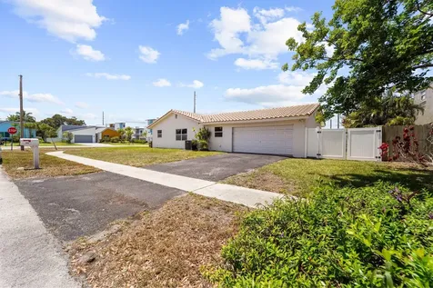5066 NW 3rd Avenue Boca Raton FL 33431
